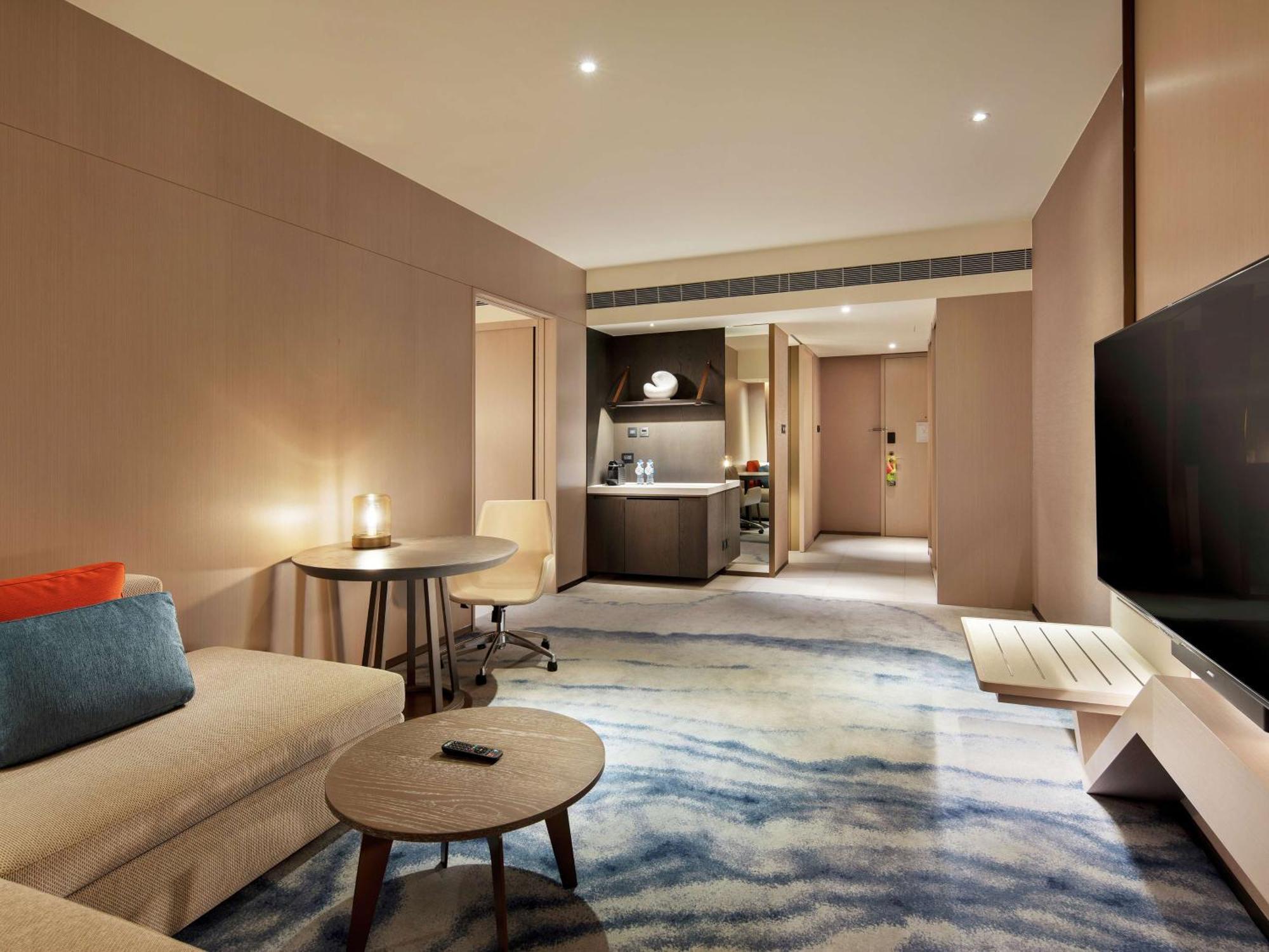 Hilton Taipei Sinban Hotel New Taipei City Exterior foto