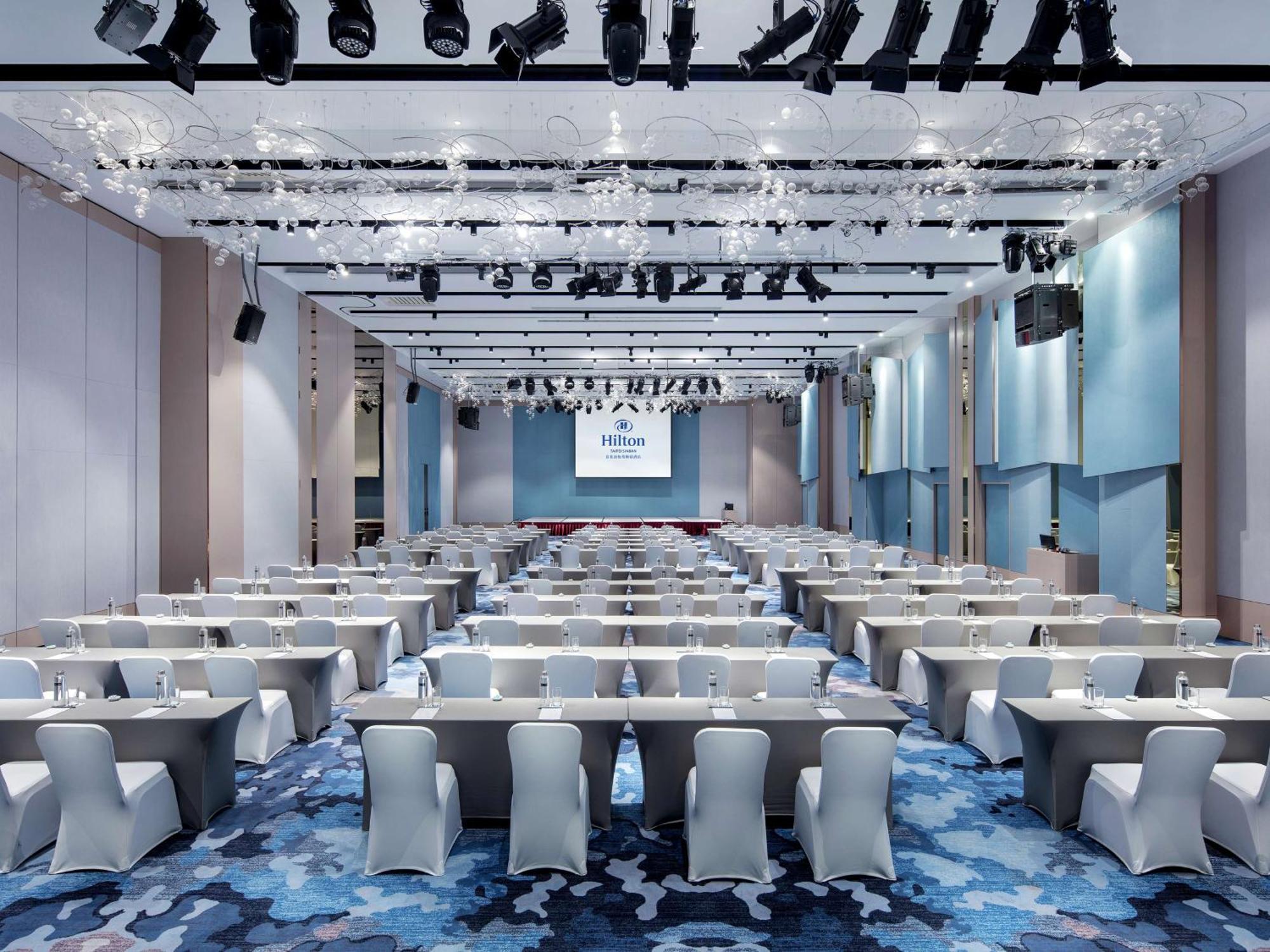 Hilton Taipei Sinban Hotel New Taipei City Exterior foto