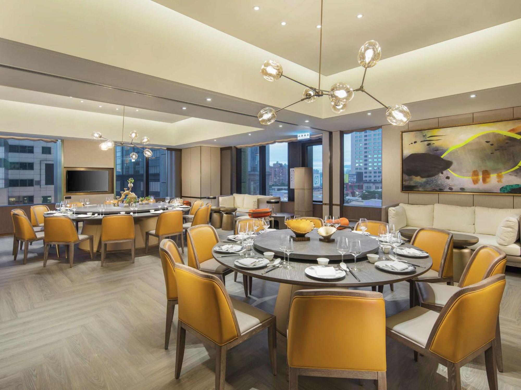 Hilton Taipei Sinban Hotel New Taipei City Exterior foto